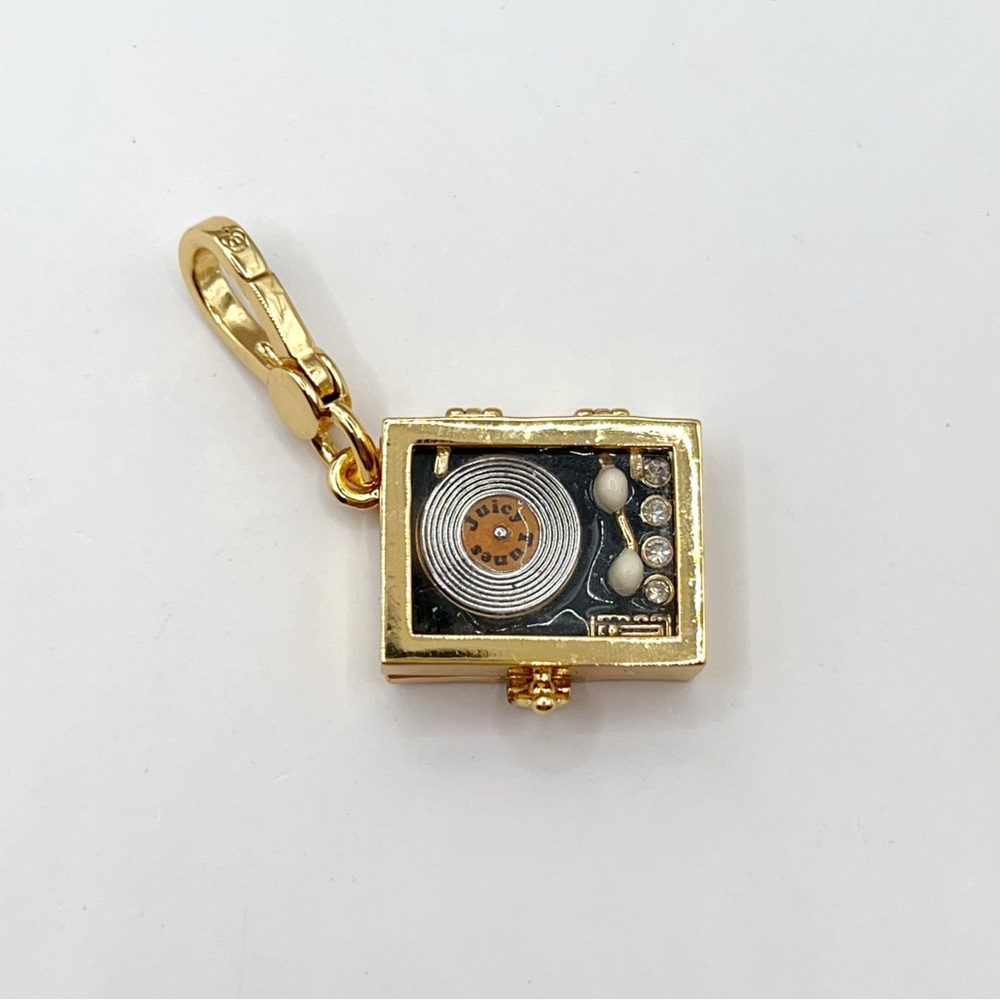 Juicy Couture c-record player charm